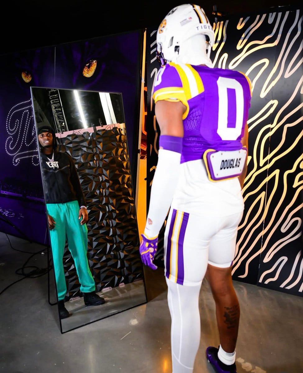 Five-star TE Ahmad Hudson, the nation’s top tight end in the 2027 class and dual-sport LSU pledge from…