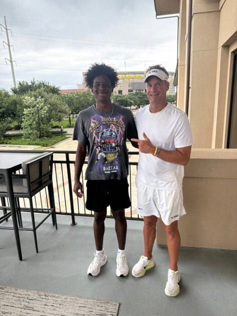 2029 QB Ty Snell, the 6-3 Allen (TX) standout with 35 offers from Alabama, Georgia, Ohio State and others,…