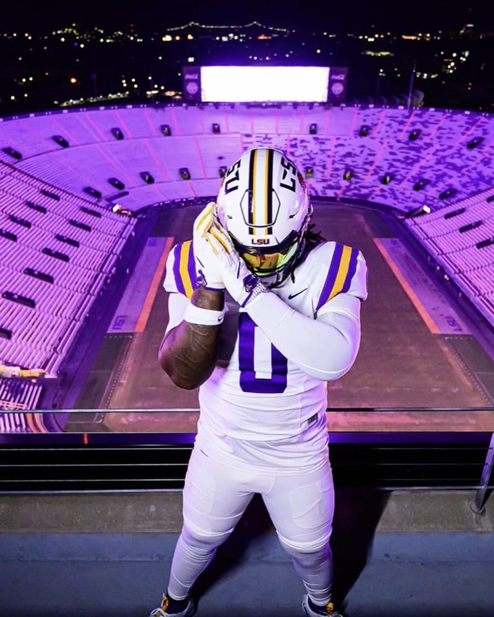 Five-star DL Jalen Brewster, the No. 1 overall prospect in the 2027 class and Texas Tech commit from Cedar…