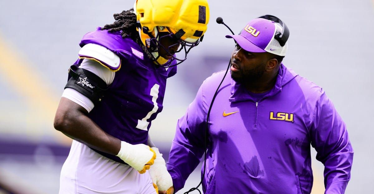 LSU senior defensive end Princewill Umanmielen, senior linebacker Whit Weeks and sophomore cornerback DJ…