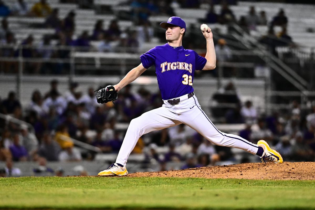 Seattle Mariners are calling up former LSU ace Kade Anderson for his MLB debut Saturday against the Cubs,…