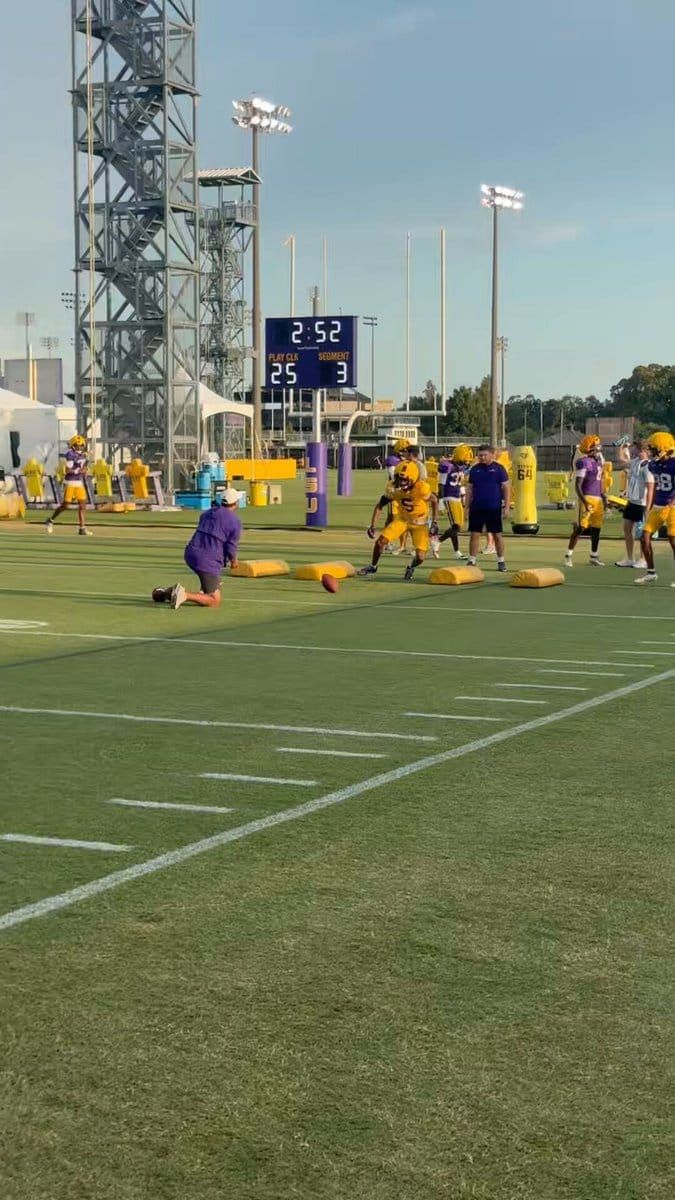 LSU's DJ Pickett wore a gold no-contact jersey in Tuesday's practice — a strictly precautionary step…