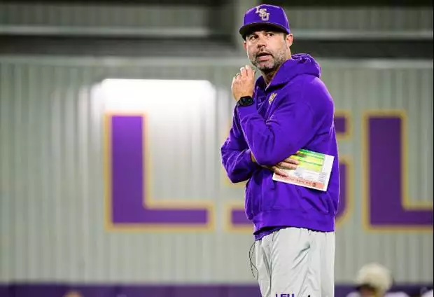 LSU defensive coordinator Blake Baker discussed his decision to return under Lane Kiffin and shared fall…