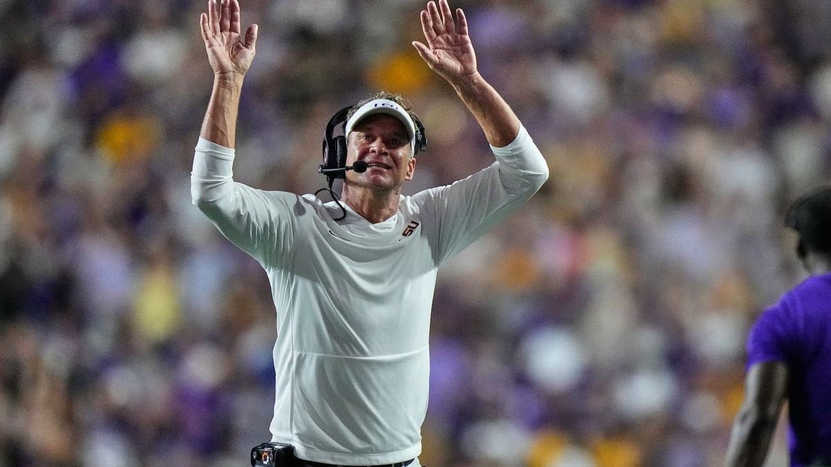 Winston Watkins Jr.: 7 catches, 110 yards, TD in Kiffin debut. Leavitt found him. Receiving room announced. (Tiger Droppings / LSUsports)