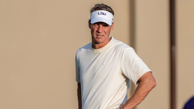 John Talty: Lane Kiffin is paying attention to EVERYTHING said about him. New book week. Clemson week. LSU debut Saturday. (Show Pony Live video)