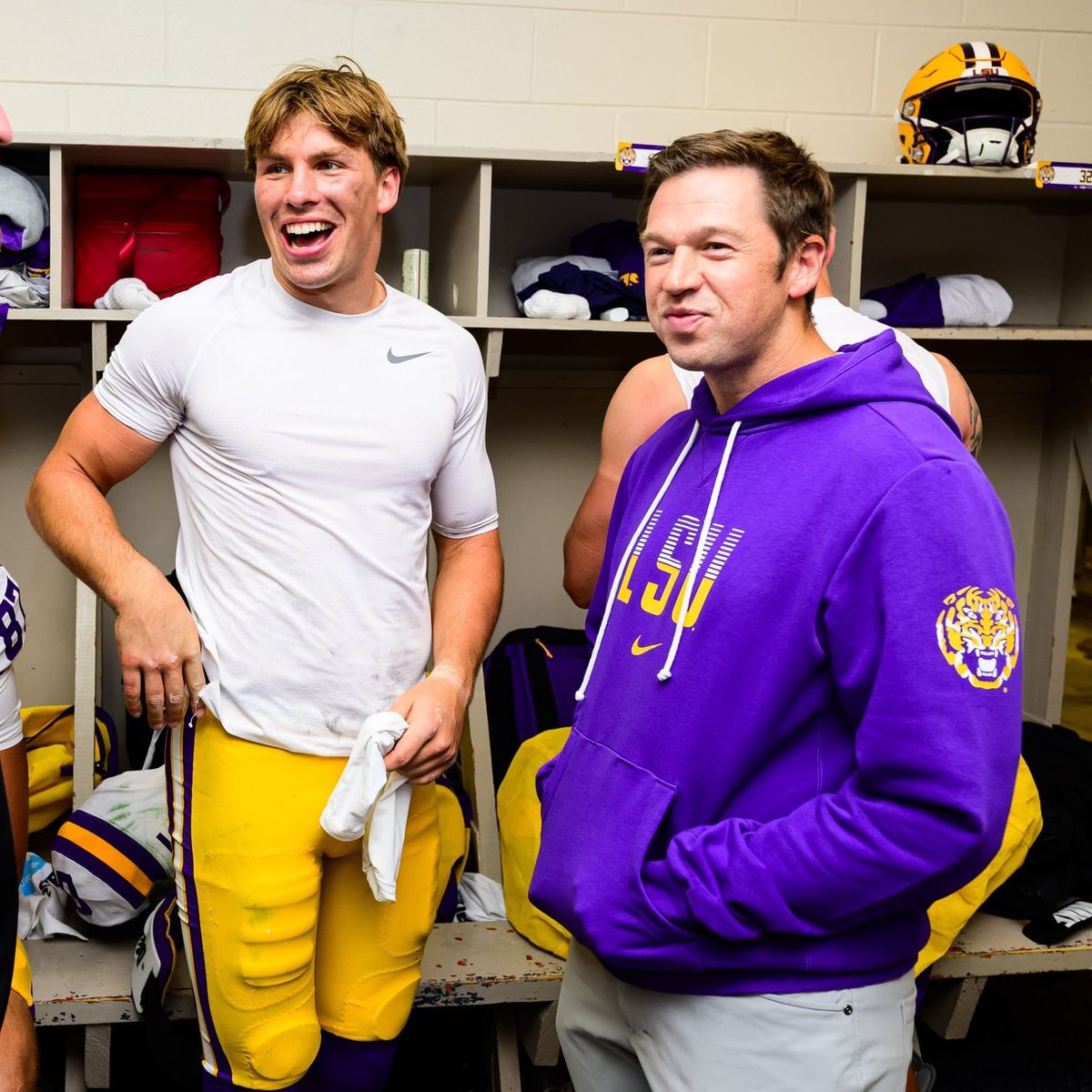 Sam Leavitt joins Joe Burrow as the only LSU quarterbacks with 30-plus completions in back-to-back games