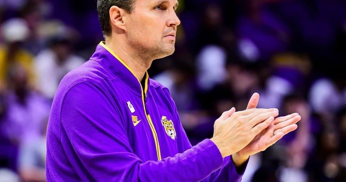 Will Wade wraps the preseason with real games eight days out, and fans get a #BootUp in the Quad today