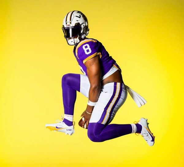 Five-star EDGE KJ Green, the No. 45 prospect in the 2027 class who committed to LSU from Stone Mountain,…