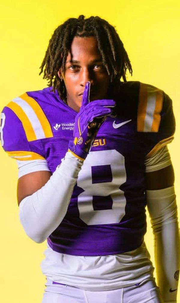 Four-star safety Jayden Anding, Louisiana’s top safety and No. 21 at the position in the 2027 class per…