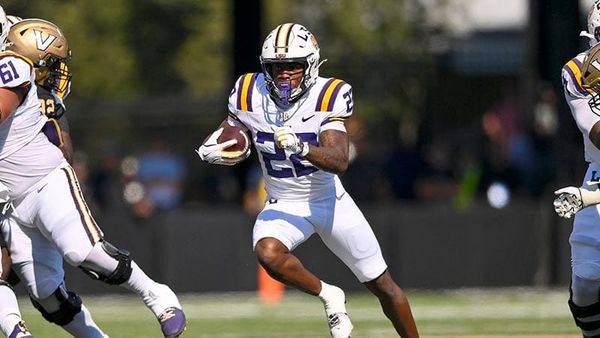 LSU football shifts focus to Clemson with kickoff approaching, though position battles continue at running…