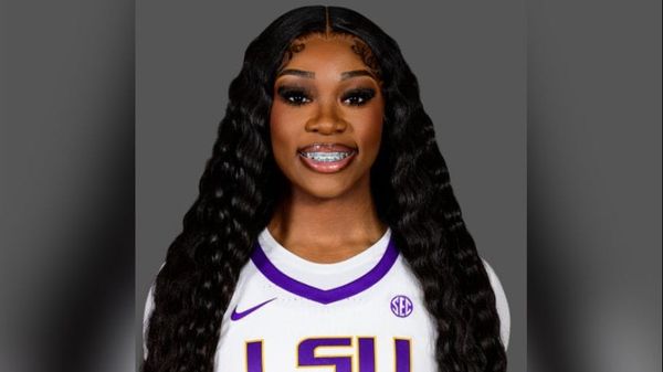 Former LSU forward Aneesah Morrow was traded from the Connecticut Sun to expansion team Toronto Tempo on…