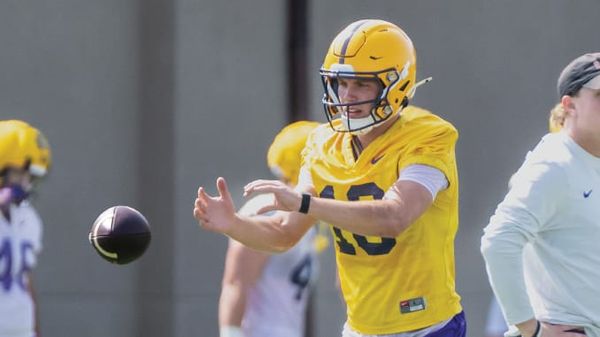 LSU quarterback Sam Leavitt completed 13 of 15 passes and looked sharp during the two early periods…