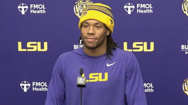 LSU linebacker TJ Dottery discussed following Lane Kiffin to the Tigers and the team's defense in a…