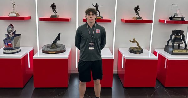 Four-star 2028 OT Wyatt Wagner from Midlothian, Texas, has LSU leading his recruitment over SMU and…