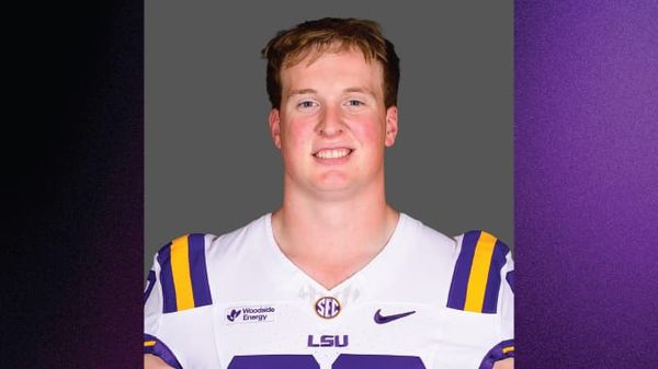 Redshirt freshman OT Darrin Strey followed offensive line coach Eric Wolford from Kentucky to LSU, where the…