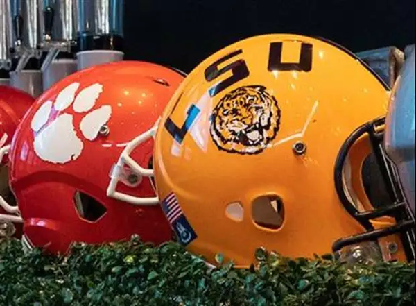 CBS Sports College Football analysts reached unanimous agreement on their picks for the LSU-Clemson season…