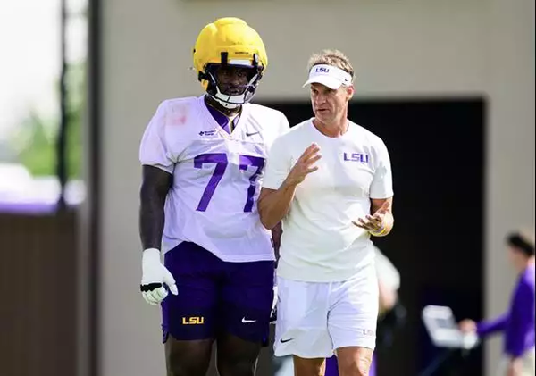 LSU OT Jordan Seaton discussed his body transformation and the competition in fall camp after Thursday's…