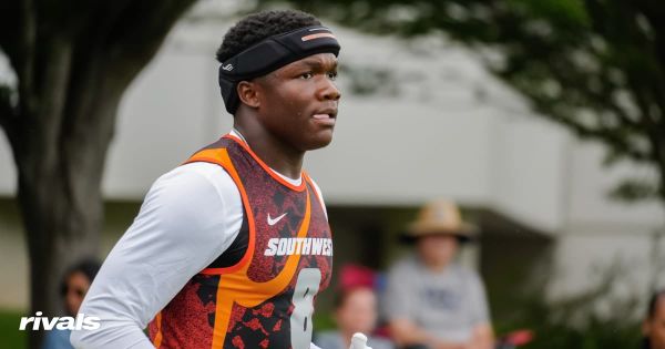 No. 1 WR Easton Royal will explore Texas, Florida and LSU closer before a final decision as he wrestles with…