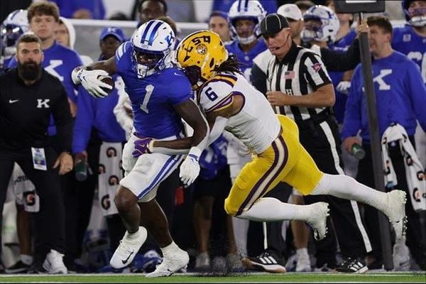 LSU falls 12 spots to No. 22 in the AP poll, the biggest drop of any team still ranked, as Kentucky jumps to No. 15
