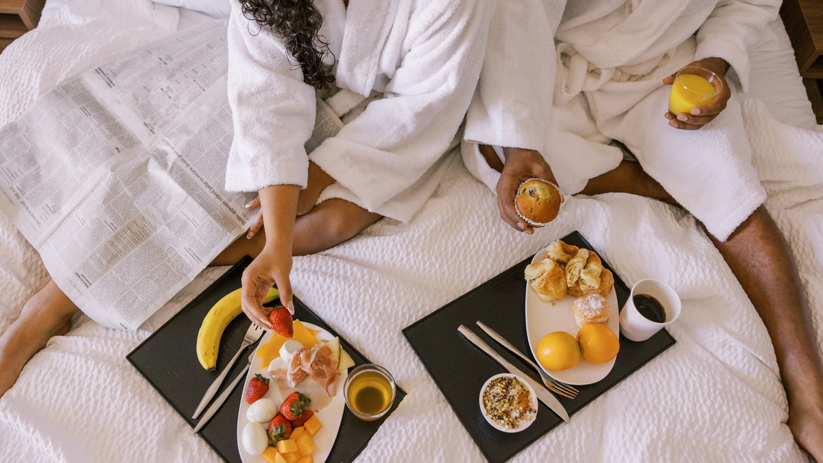 Best No Annual Fee Travel Credit Cards of June 2023