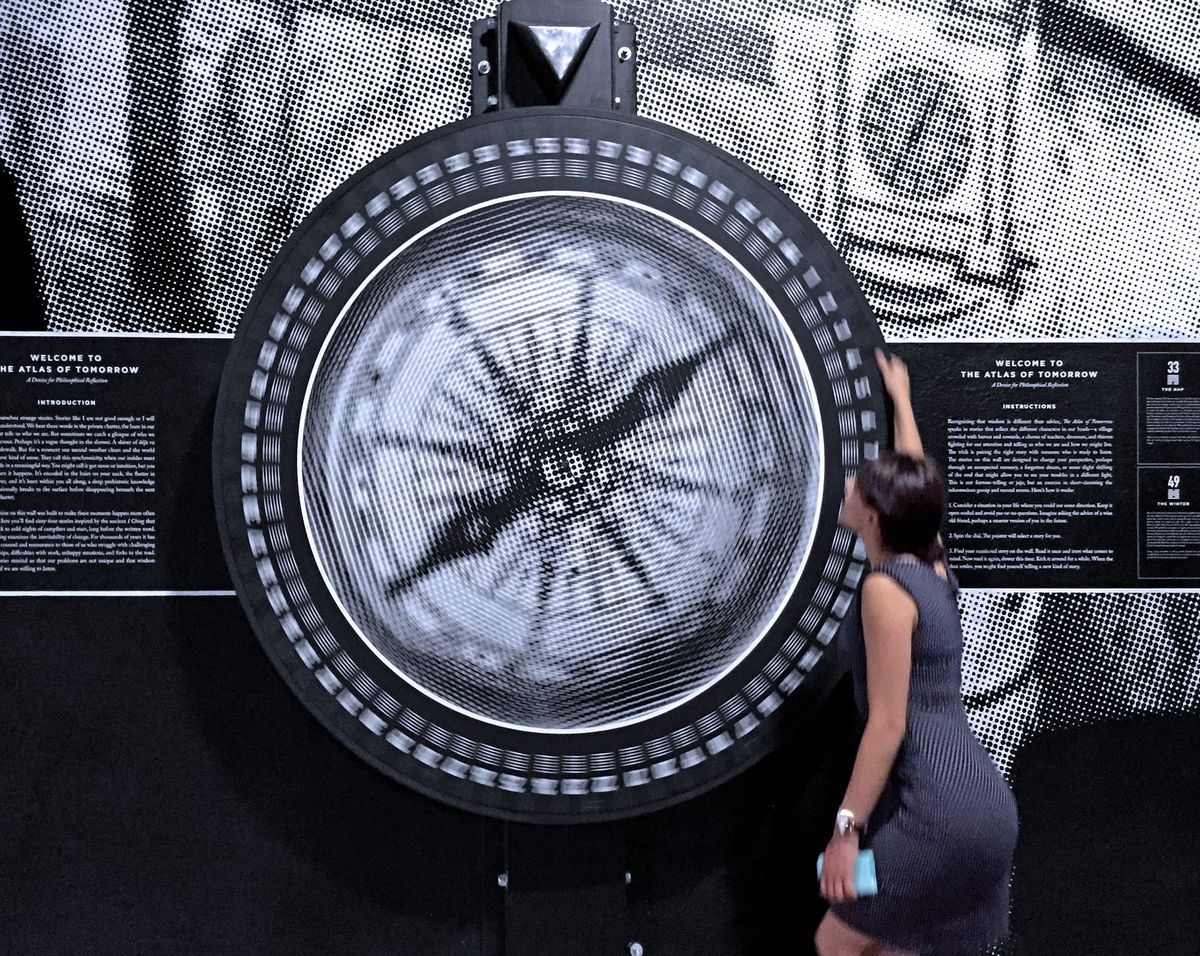 Atlas-of-Tomorrow-dial-