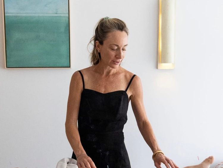Laura Marcove Hoffman, Acupuncturist & Thai Yoga Massage Practitioner