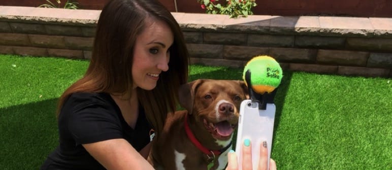 15 Smart Mother's Day Gifts for Pet Moms