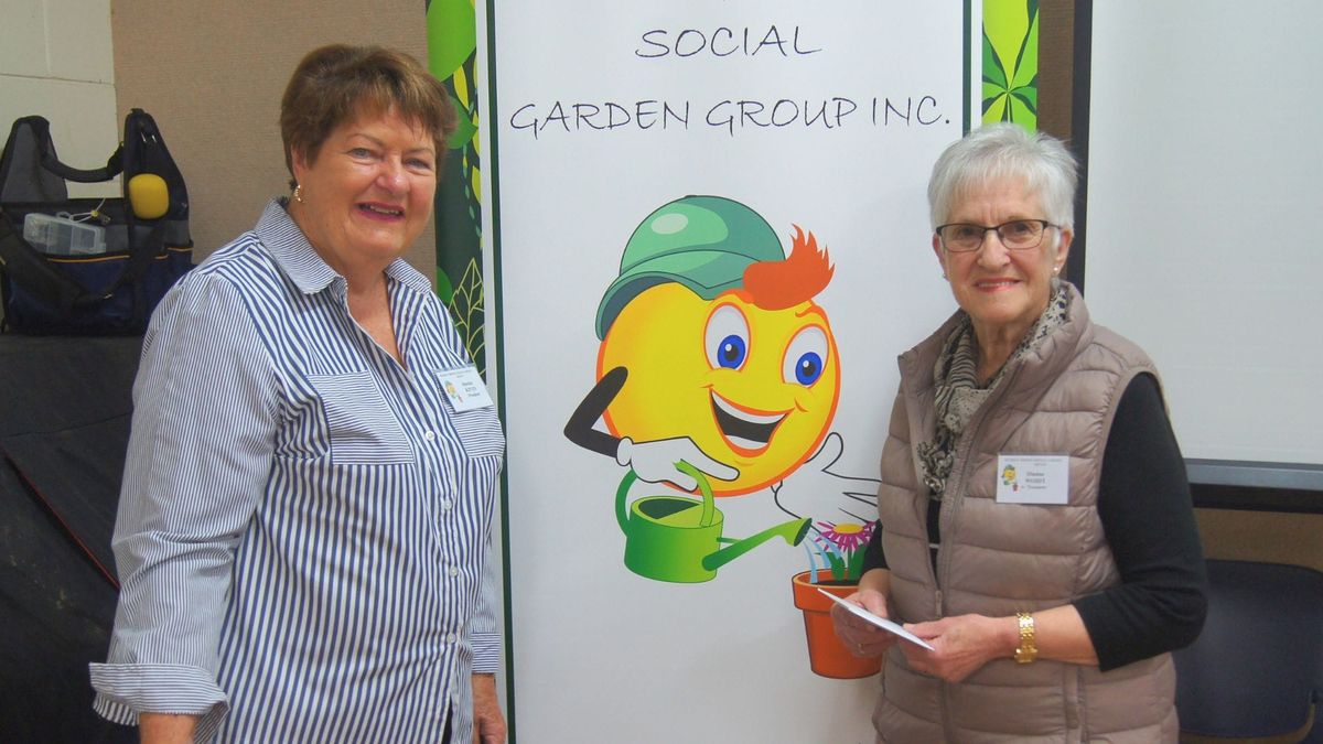 Garden group hears from police, thanks treasurer