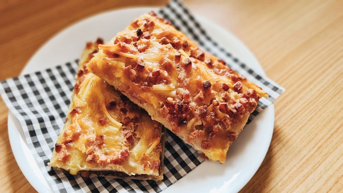 Savoury slice of heaven: Murray Bridge’s favourite food turns 50