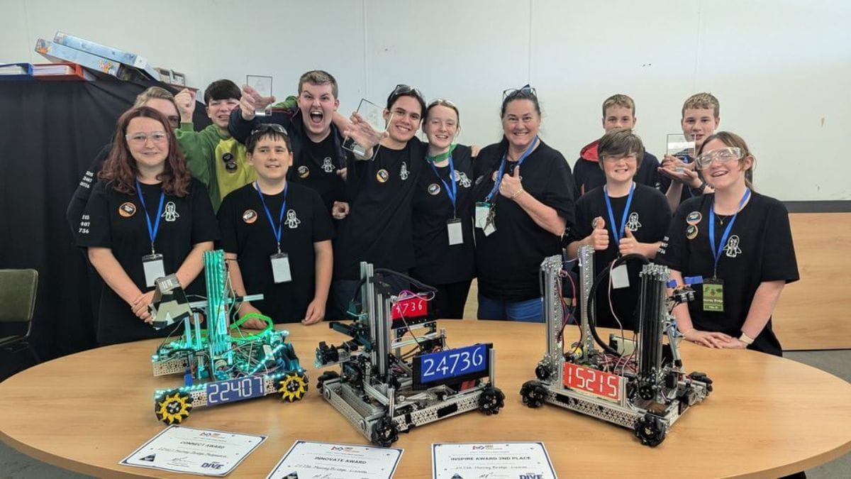 Can you help Murray Bridge’s robotics teams get to the nationals?