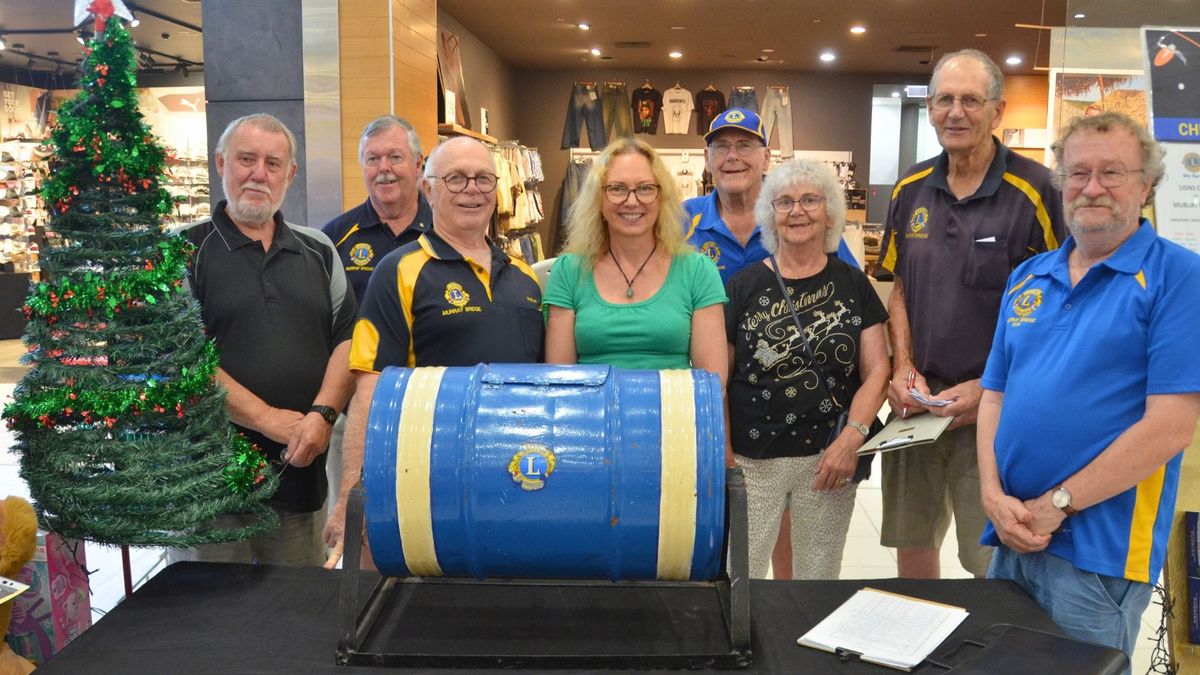 Murray Bridge Lions Club’s Christmas raffle winners picked