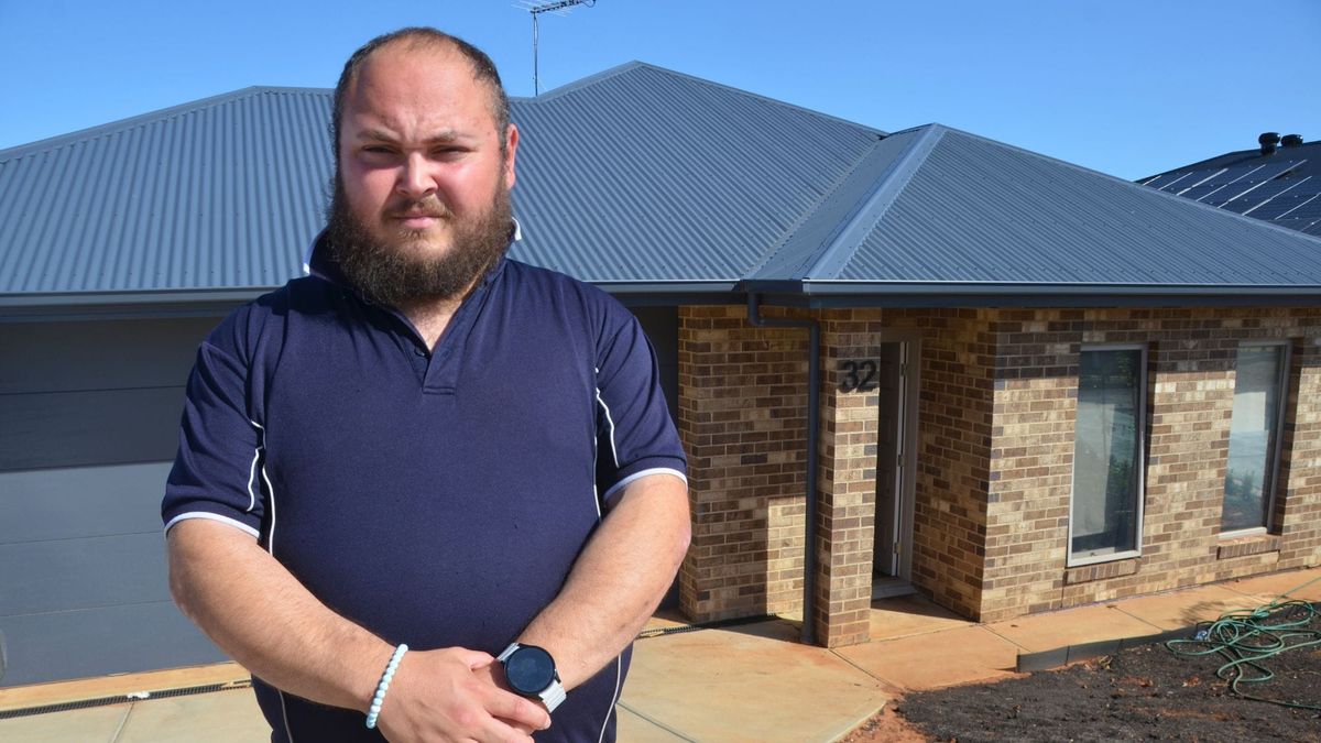 Homeowners and tradies left in the lurch as Murray Bridge’s JAC Homes collapses