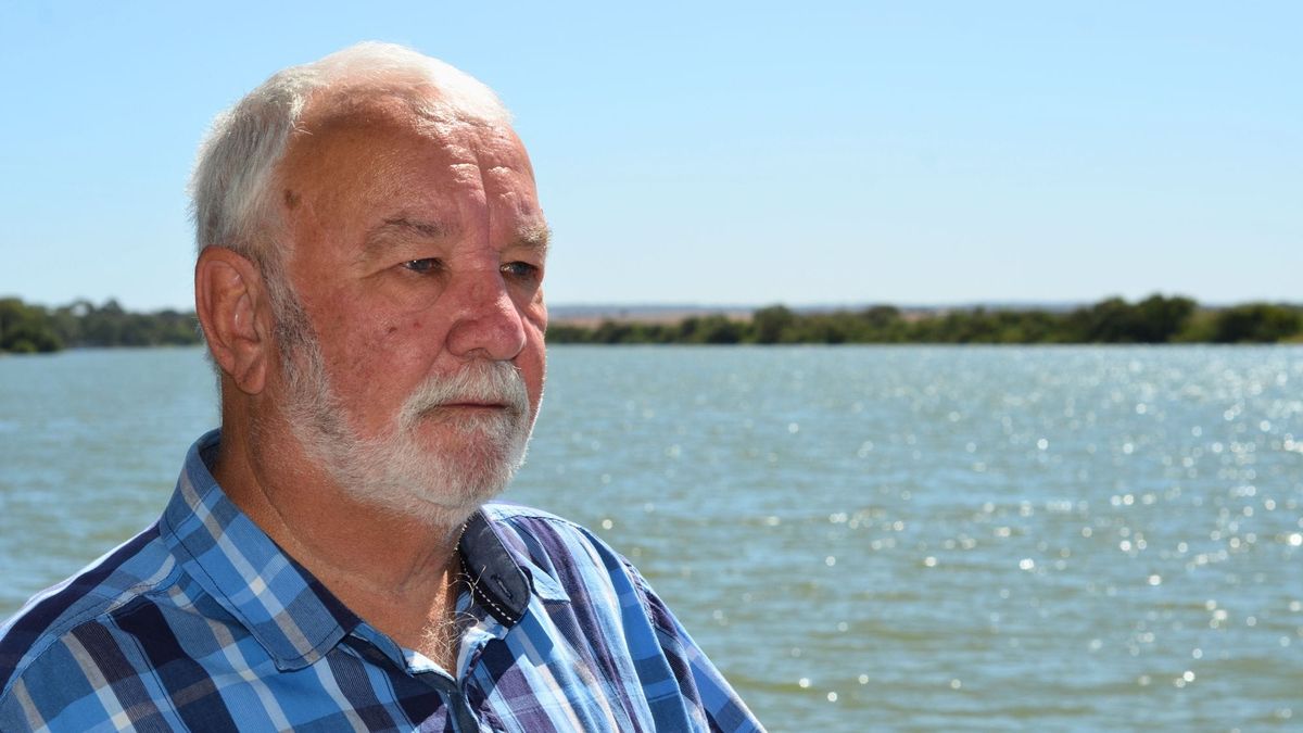 Four-knot zone is needed at Riverglen Marina, residents say