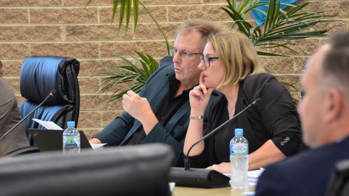 Murray Bridge council cuts travel costs: ‘It’s a bad look’