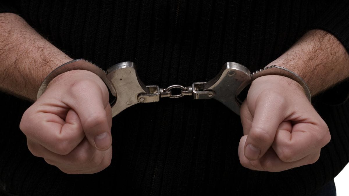 Trio arrested over Murray Bridge break-in