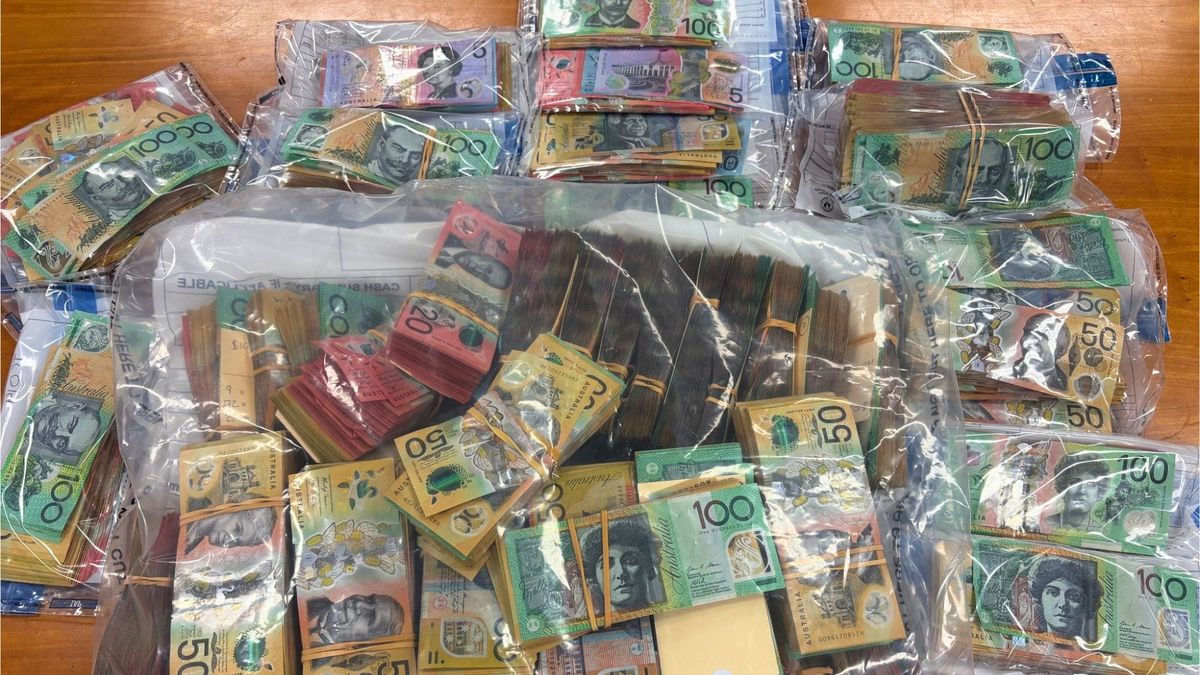 Black market tobacco bag man arrested in highway bust at Monteith