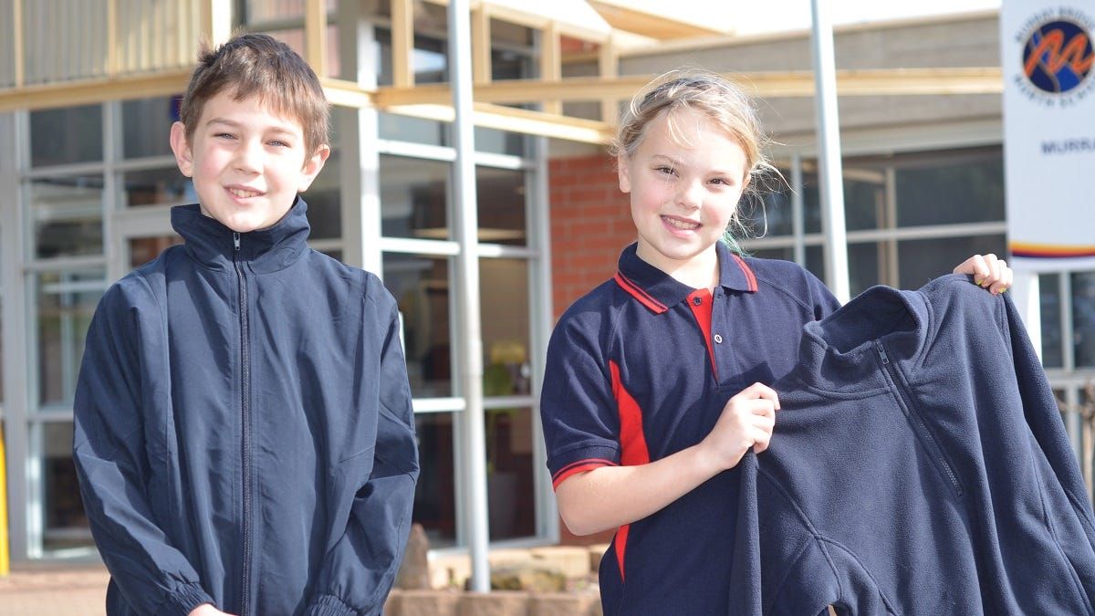 One school, one uniform: Murray Bridge North plans blue and red shift