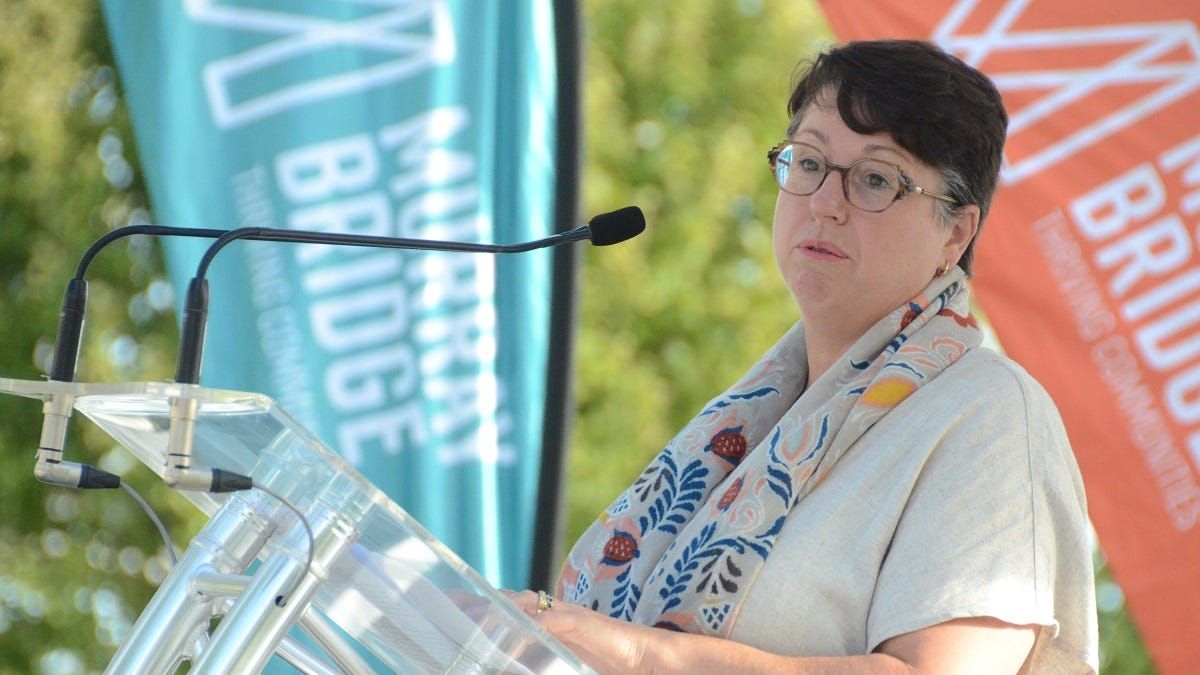 Cathy Smith named Murray Bridge’s citizen of the year for 2022