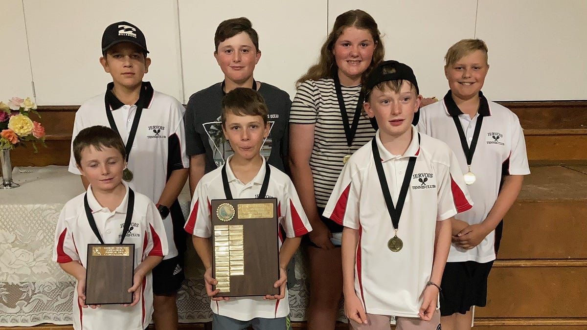 Sports Reports: Hard court tennis premiers crowned for 2022