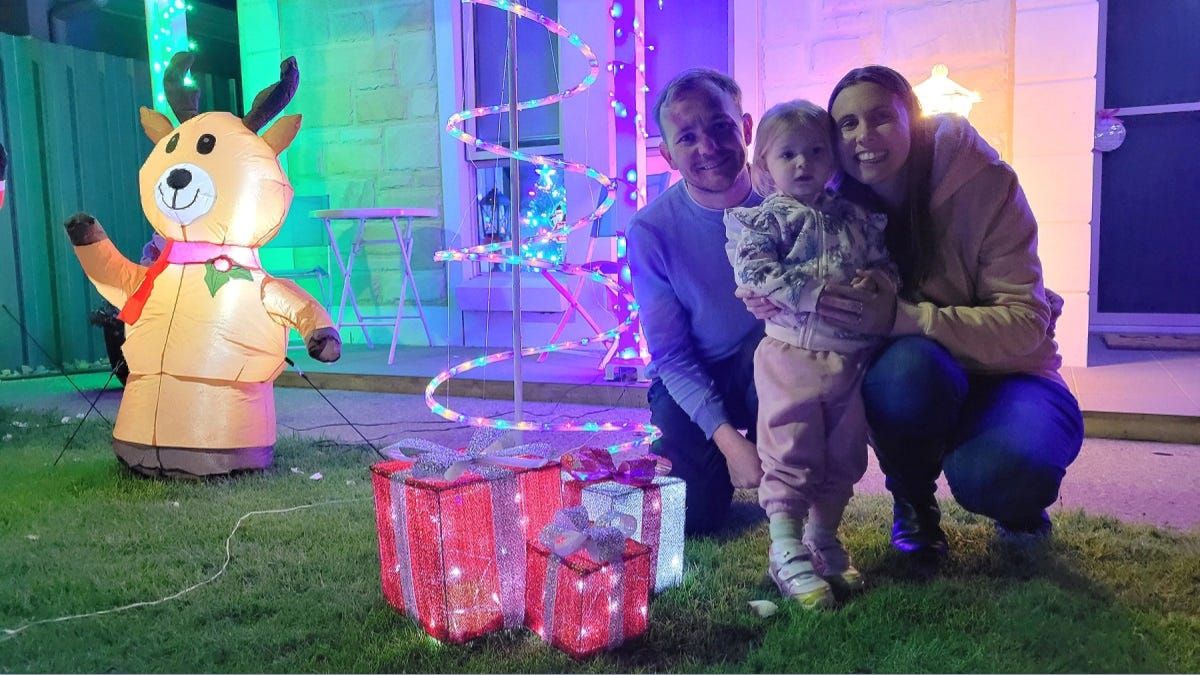 Share a little Christmas spirit with your neighbours this December