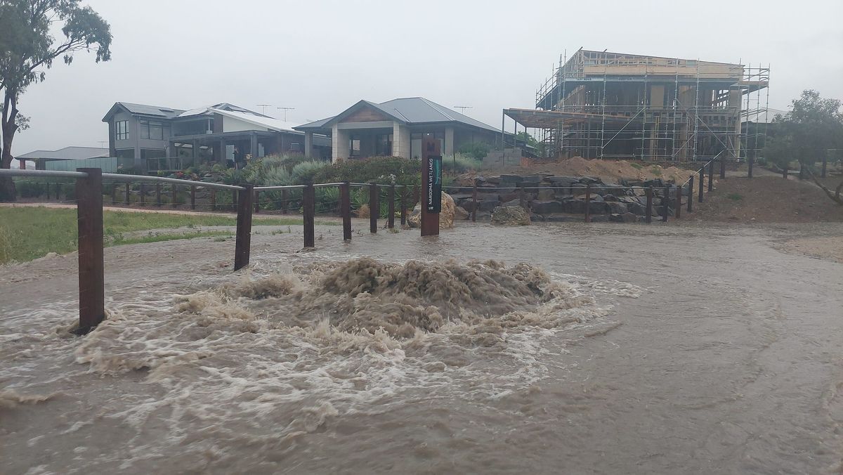 16mm in 20 minutes: Murray Bridge records its second-wettest day for 2022