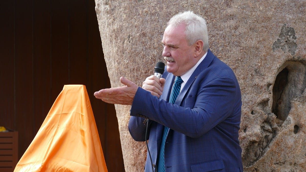 Adrian Pederick promoted, welcomes Liberal leaders to Murray Bridge