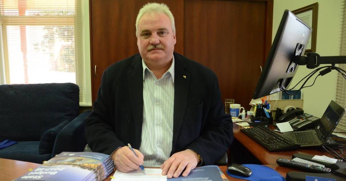 Pederick resigns as whip over accommodation allowance scandal