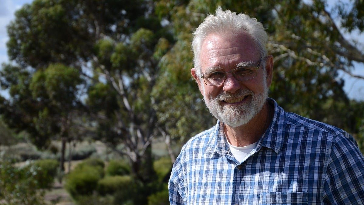 East side resident fears sewer could lead to smaller blocks, social problems