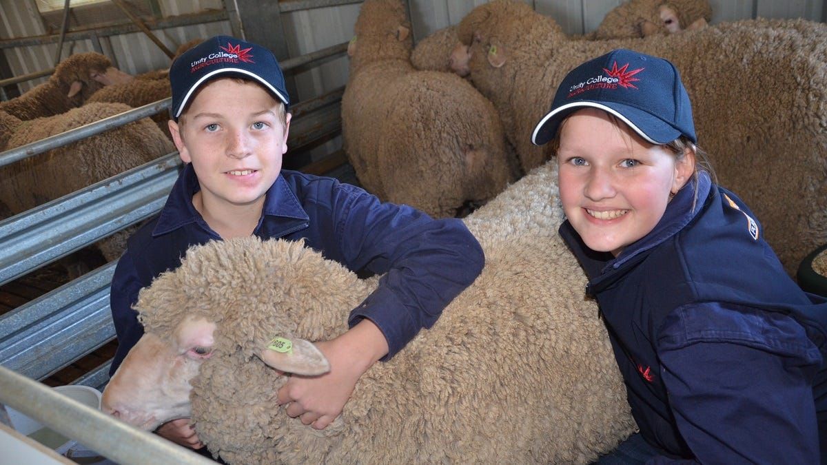 Unity College wins $7500 grant for agricultural equipment