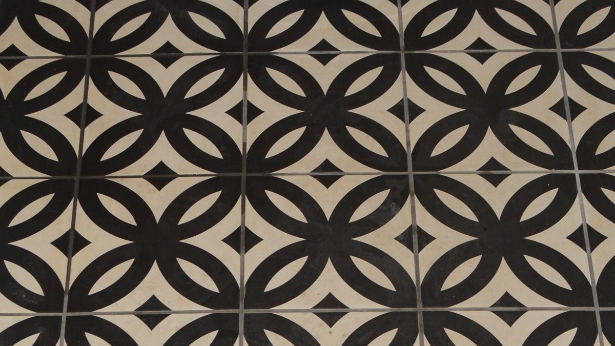 Life Through the Lens: Shuffling tiles