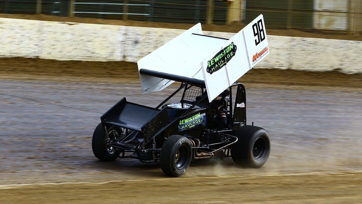 Crack field will contest 2021 Battle of the Bridge at Murray Bridge Speedway