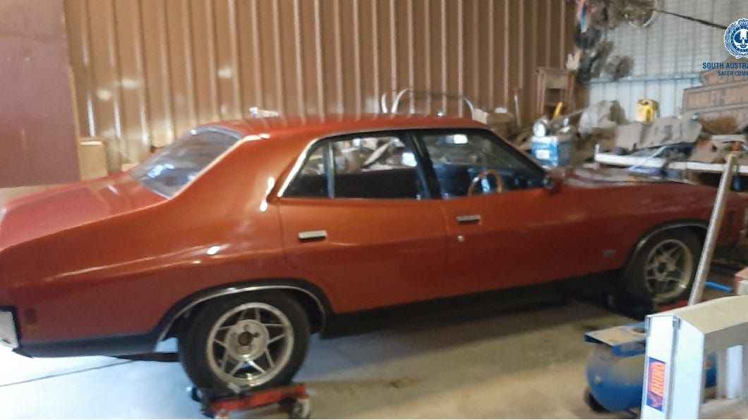 Three classic cars stolen in Murray Bridge