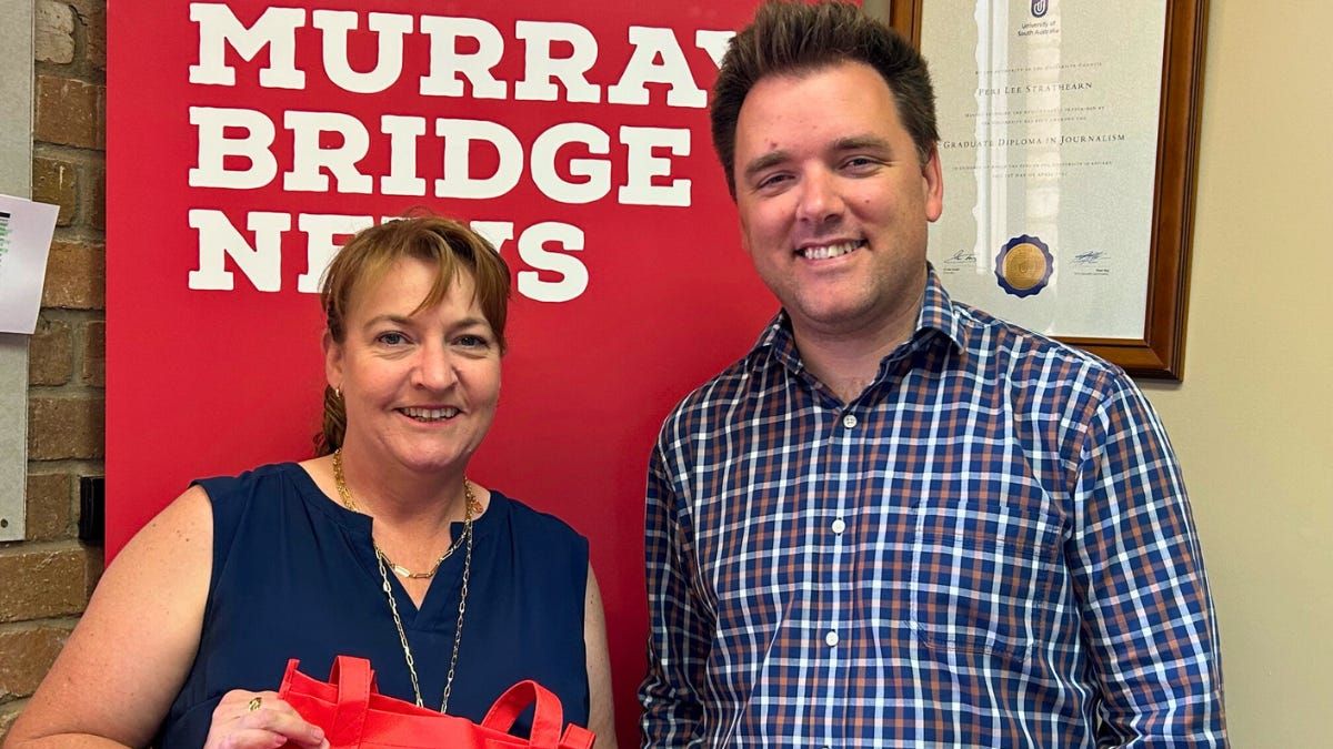 Julie Bates wins Murray Bridge News’ subscriber giveaway for October 2023