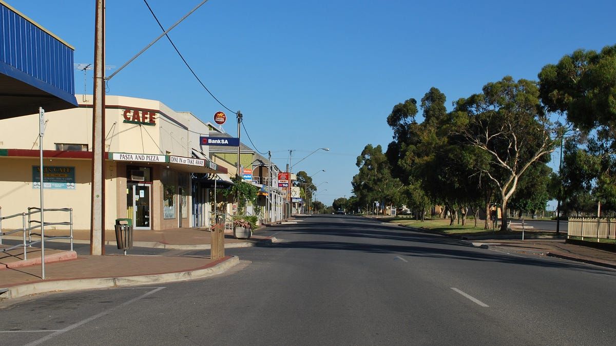 Does Tailem Bend’s main street need a makeover?